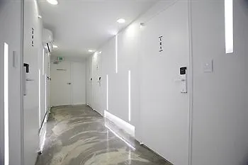 **  K-Pop Hotel Seoul Tower Südkorea